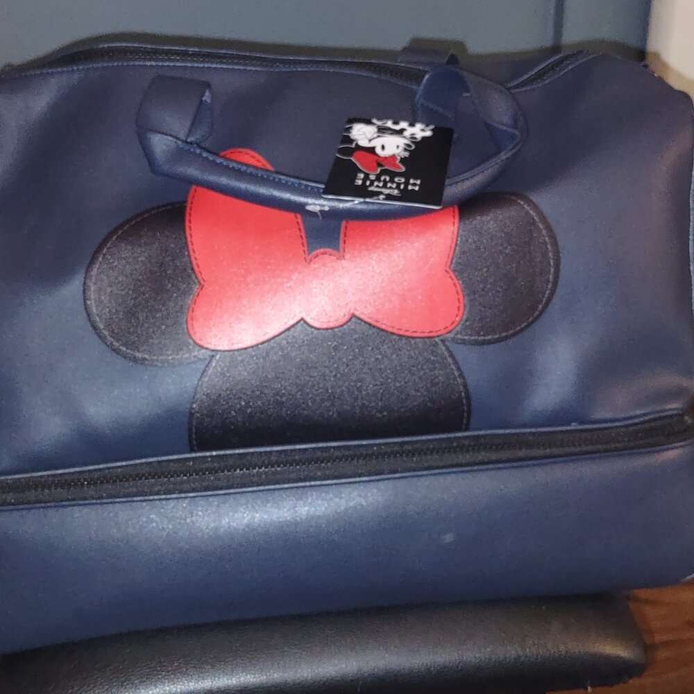NWT Disney Minnie Mouse Embossed Weekender Bag